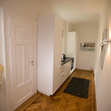 アパートホテル Palazzo Am Dom レーゲンスブルク